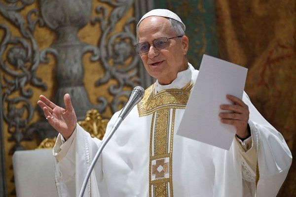 León XIV exige frenar la guerra en Medio Oriente: “Soluciones sin armas”